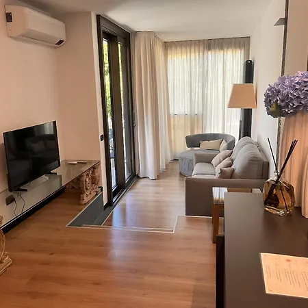 דירה Luxury Loft Open Space Bosco Verticale אודינה