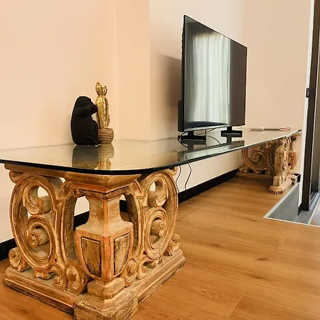 Luxury Loft Open Space Bosco Verticale דירה אודינה