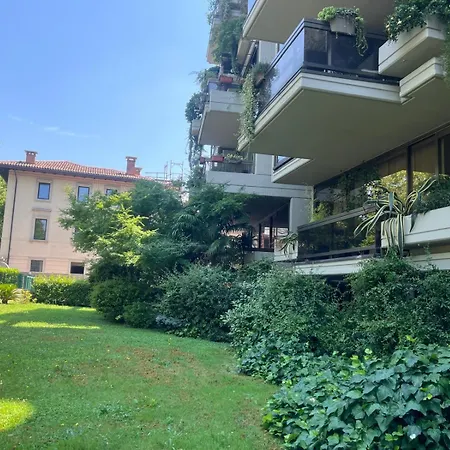 Luxury Loft Open Space Bosco Verticale * אודינה